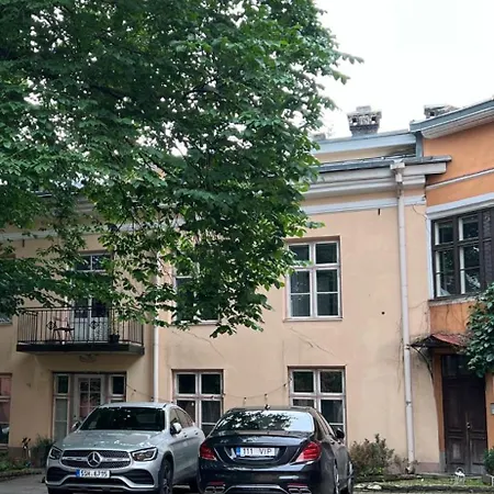 Appartement Spacious Two Story In The Center Of Historic Old Town